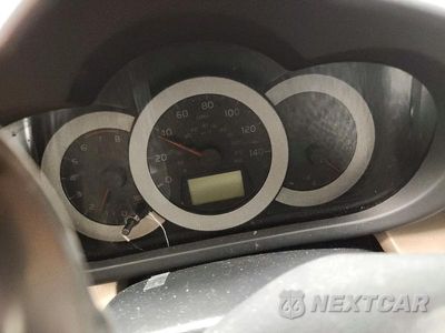 Zdjęcie 9 z 13 samochodu: 2007 TOYOTA RAV4 BASE VIN:JTMZK33V675012841 - miniatura