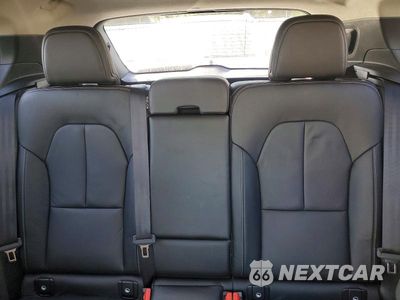 Zdjęcie 10 z 13 samochodu: 2019 VOLVO XC40 T5 MOMENTUM VIN:YV4162UK6K2155862 - miniatura