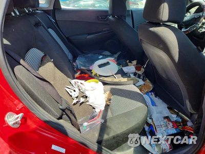 Zdjęcie 10 z 12 samochodu: 2021 HYUNDAI KONA SE VIN:KM8K12AA8MU644154 - miniatura