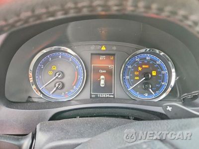 Zdjęcie 9 z 12 samochodu: 2019 TOYOTA COROLLA SE VIN:5YFBURHE5KP921396 - miniatura