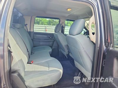 Zdjęcie 10 z 12 samochodu: 2017 RAM 1500 ST VIN:3C6RR7KT0HG784353 - miniatura