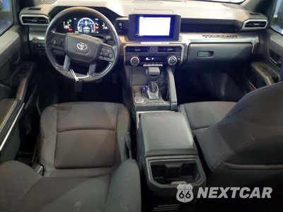 Zdjęcie 8 z 12 samochodu: 2024 TOYOTA TACOMA SR5 VIN:3TMKB5FN9RM013150 - miniatura