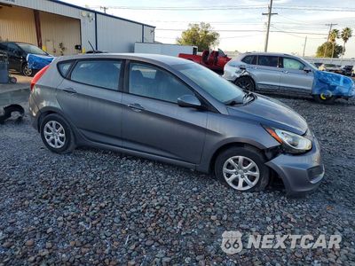 Czwarte zdjęcie samochodu z boku: 2014 HYUNDAI ACCENT GS VIN:KMHCT5AE4EU162317 - miniatura