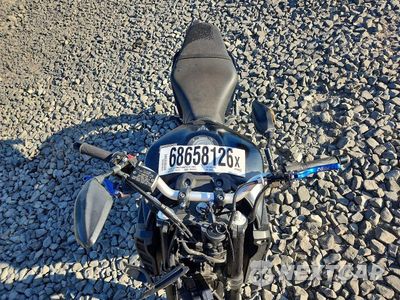 Piąte zdjęcie samochodu w środku: 2020 YAMAHA MT09 VIN:JYARN53E4LA007850 - miniatura