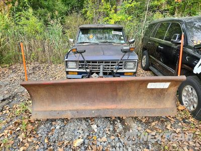Piąte zdjęcie samochodu w środku: 1988 FORD BRONCO II VIN:1FMCU14T3JUC83043 - miniatura