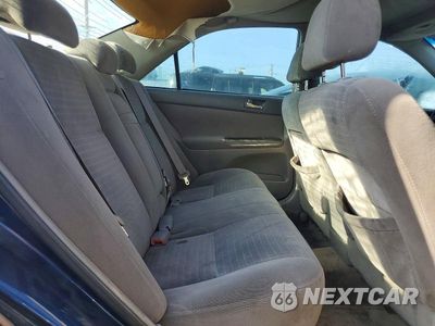 Zdjęcie 10 z 12 samochodu: 2005 TOYOTA CAMRY LE VIN:4T1BE32K15U387728 - miniatura