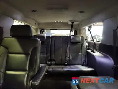 Zdjęcie 10 z 13 samochodu: 2015 CHEVROLET SUBURBAN K1500 LT VIN:1GNSKJKC0FR742247 - miniatura