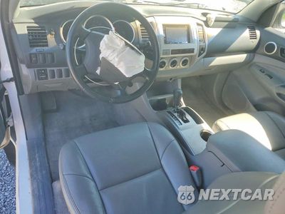 Zdjęcie 8 z 12 samochodu: 2006 TOYOTA TACOMA V6 VIN:5TEUU42N46Z237637 - miniatura