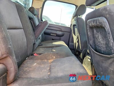 Zdjęcie 10 z 12 samochodu: 2011 CHEVROLET SILVERADO K2500 HEAVY DUTY LT VIN:1GC1KXCG7BF210885 - miniatura