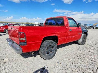 Trzecie zdjęcie samochodu z tyłu: 2000 DODGE RAM 1500 VIN:1B7HC16X4YS627918 - miniatura