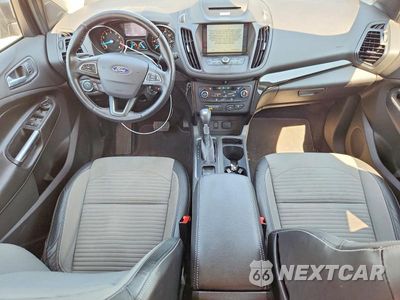 Zdjęcie 8 z 12 samochodu: 2017 FORD ESCAPE SE VIN:1FMCU0GD7HUE44096 - miniatura