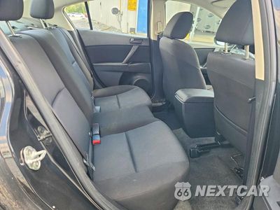 Zdjęcie 10 z 12 samochodu: 2011 MAZDA 3 I VIN:JM1BL1UG7B1406609 - miniatura