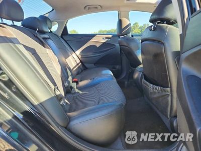 Zdjęcie 10 z 12 samochodu: 2012 HYUNDAI SONATA SE 2.0T VIN:5NPEC4AB7CH411973 - miniatura