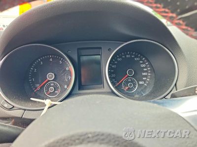 Zdjęcie 9 z 12 samochodu: 2011 VOLKSWAGEN GTI VIN:WVWHD7AJXBW213867 - miniatura