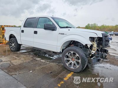Czwarte zdjęcie samochodu z boku: 2013 FORD F150 SUPERCREW VIN:1FTFW1EF4DFD86405 - miniatura