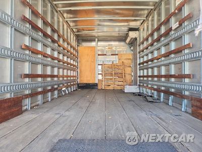 Zdjęcie 10 z 12 samochodu: 2018 HINO 195 BOX TRUCK VIN:JHHSDM2H2JK006327 - miniatura