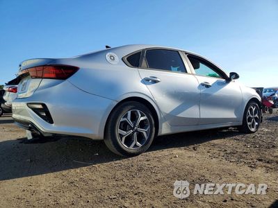 Trzecie zdjęcie samochodu z tyłu: 2020 KIA FORTE LXS VIN:3KPF24AD2LE235332 - miniatura