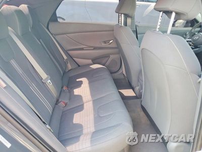 Zdjęcie 10 z 13 samochodu: 2024 HYUNDAI ELANTRA BLUE VIN:KMHLM4DJ9RU097213 - miniatura