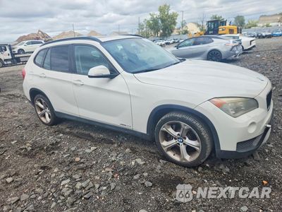 Czwarte zdjęcie samochodu z boku: 2013 BMW X1 XDRIVE35I VIN:WBAVM5C51DVV90309 - miniatura