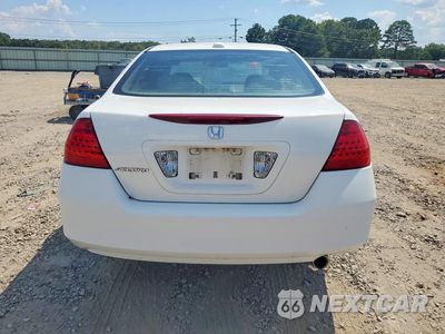Zdjęcie 6 z 12 samochodu: 2006 HONDA ACCORD EX VIN:1HGCM56886A011361 - miniatura