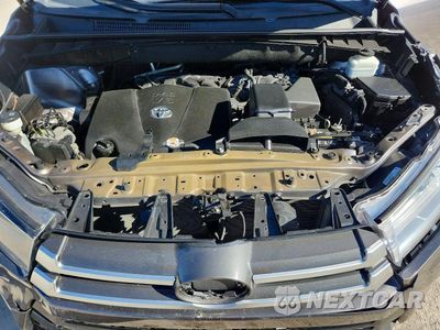 Zdjęcie 12 z 13 samochodu: 2019 TOYOTA HIGHLANDER HYBRID VIN:5TDKZRFH8KS359807 - miniatura