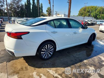 Trzecie zdjęcie samochodu z tyłu: 2025 NISSAN ALTIMA SV VIN:1N4BL4DVXSN332245 - miniatura