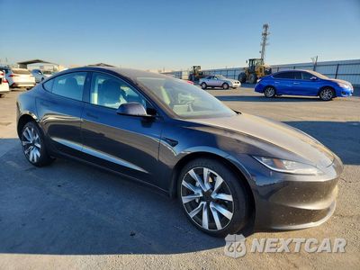 Czwarte zdjęcie samochodu z boku: 2025 TESLA MODEL 3 VIN:5YJ3E1EA1SF083691 - miniatura