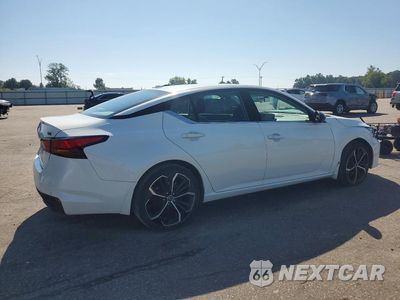 Trzecie zdjęcie samochodu z tyłu: 2024 NISSAN ALTIMA SR VIN:1N4BL4CV6RN302848 - miniatura