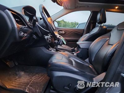 Zdjęcie 7 z 14 samochodu: 2019 JEEP CHEROKEE LIMITED VIN:1C4PJMDX3KD294354 - miniatura