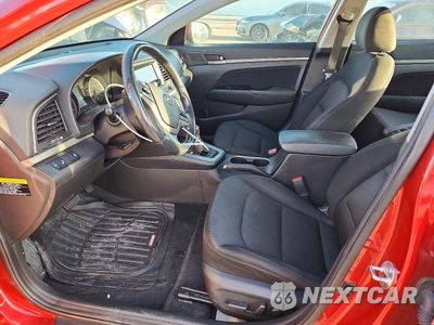 Zdjęcie 7 z 12 samochodu: 2017 HYUNDAI ELANTRA VALUE EDITION VIN:5NPD84LF5HH206091 - miniatura