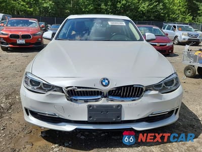 Piąte zdjęcie samochodu w środku: 2015 BMW 328 XI VIN:WBA3B3C50FJ983732 - miniatura