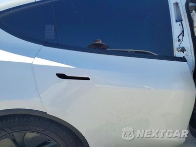 Zdjęcie 10 z 12 samochodu: 2026 TESLA MODEL Y VIN:7SAYGDED8TF389822 - miniatura