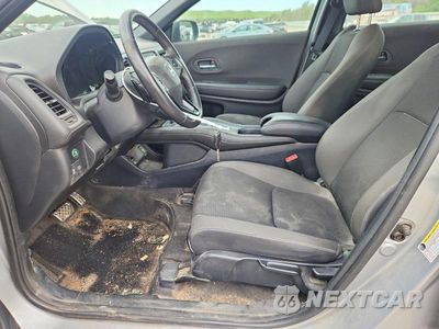 Zdjęcie 7 z 13 samochodu: 2020 HONDA HR-V SPORT VIN:3CZRU6H17LM737431 - miniatura