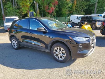 Czwarte zdjęcie samochodu z boku: 2024 FORD ESCAPE ACTIVE VIN:1FMCU9GN4RUA73803 - miniatura