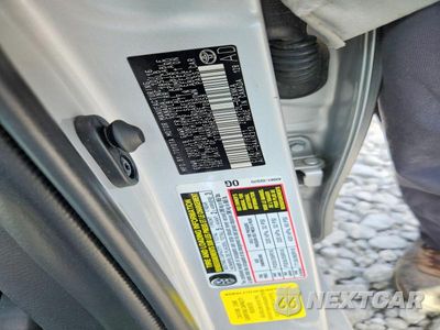 Zdjęcie 12 z 12 samochodu: 2017 TOYOTA COROLLA LE VIN:2T1BURHE5HC770858 - miniatura