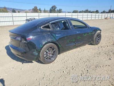 Trzecie zdjęcie samochodu z tyłu: 2019 TESLA MODEL 3 VIN:5YJ3E1EA5KF193319 - miniatura