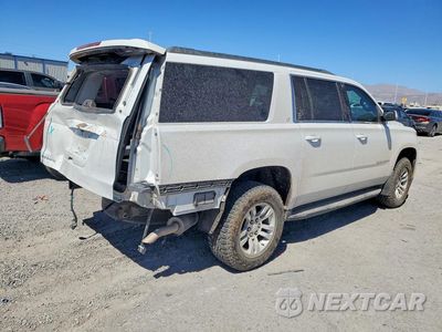 Trzecie zdjęcie samochodu z tyłu: 2020 CHEVROLET SUBURBAN C1500 LT VIN:1GNSCHKC6LR161837 - miniatura