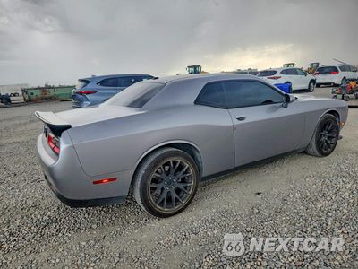 Trzecie zdjęcie samochodu z tyłu: 2017 DODGE CHALLENGER SXT VIN:2C3CDZAG2HH568425 - miniatura