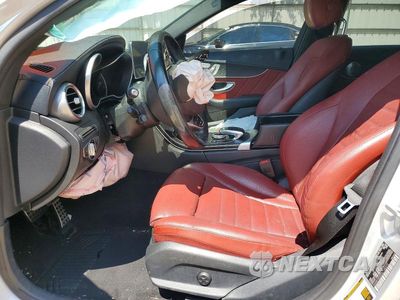 Zdjęcie 7 z 12 samochodu: 2016 MERCEDES-BENZ C 300 4MATIC VIN:55SWF4KB9GU145272 - miniatura