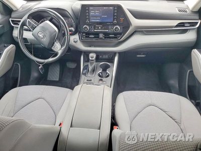 Zdjęcie 8 z 13 samochodu: 2022 TOYOTA HIGHLANDER LE VIN:5TDBZRBH3NS250942 - miniatura