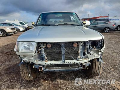 Piąte zdjęcie samochodu w środku: 2000 TOYOTA 4RUNNER LIMITED VIN:JT3HN87R1Y0300993 - miniatura