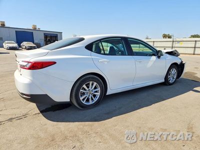 Trzecie zdjęcie samochodu z tyłu: 2025 TOYOTA CAMRY LE VIN:4T1DAACK4SU153800 - miniatura