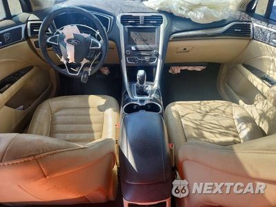 Zdjęcie 8 z 13 samochodu: 2016 FORD FUSION SE VIN:3FA6P0H92GR132640 - miniatura