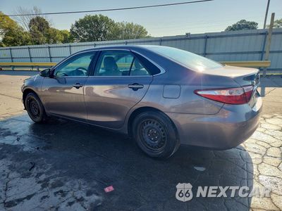 Drugie zdjęcie samochodu z przodu: 2016 TOYOTA CAMRY LE VIN:4T4BF1FK0GR580859 - miniatura