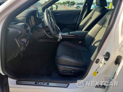 Zdjęcie 7 z 12 samochodu: 2025 LEXUS IS 300 BASE VIN:JTHCA1D27S5134049 - miniatura