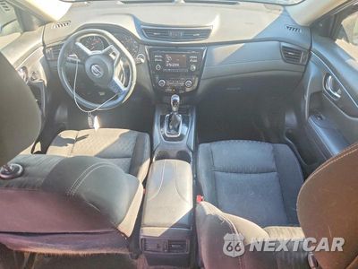 Zdjęcie 8 z 12 samochodu: 2017 NISSAN ROGUE SV VIN:KNMAT2MT0HP587119 - miniatura