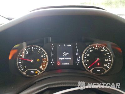 Zdjęcie 9 z 13 samochodu: 2019 JEEP RENEGADE LATITUDE VIN:ZACNJABB1KPJ75603 - miniatura