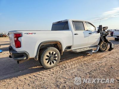 Trzecie zdjęcie samochodu z tyłu: 2022 CHEVROLET SILVERADO K2500 CUSTOM VIN:2GC4YMEY0N1241455 - miniatura