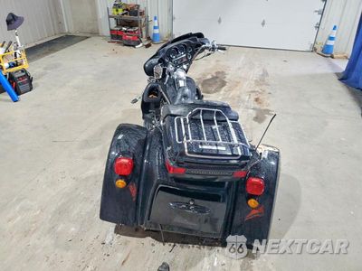Zdjęcie 6 z 8 samochodu: 2003 HARLEY-DAVIDSON FLHTCUI VIN:1HD1FCW143Y639443 - miniatura