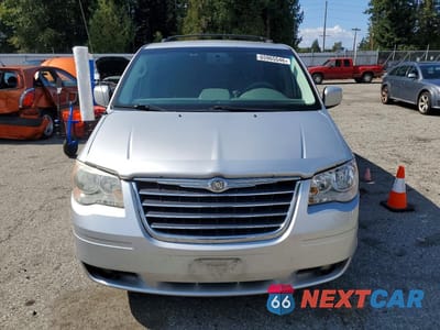 Piąte zdjęcie samochodu w środku: 2010 CHRYSLER TOWN & COUNTRY TOURING VIN:2A4RR5D10AR413213 - miniatura